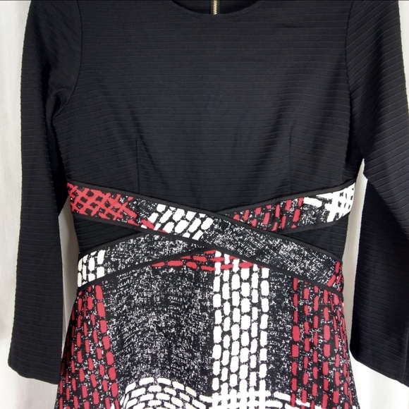 RePosh: NWT Yujia Red & Black Plaid Midi Dress - Picture 3 of 5